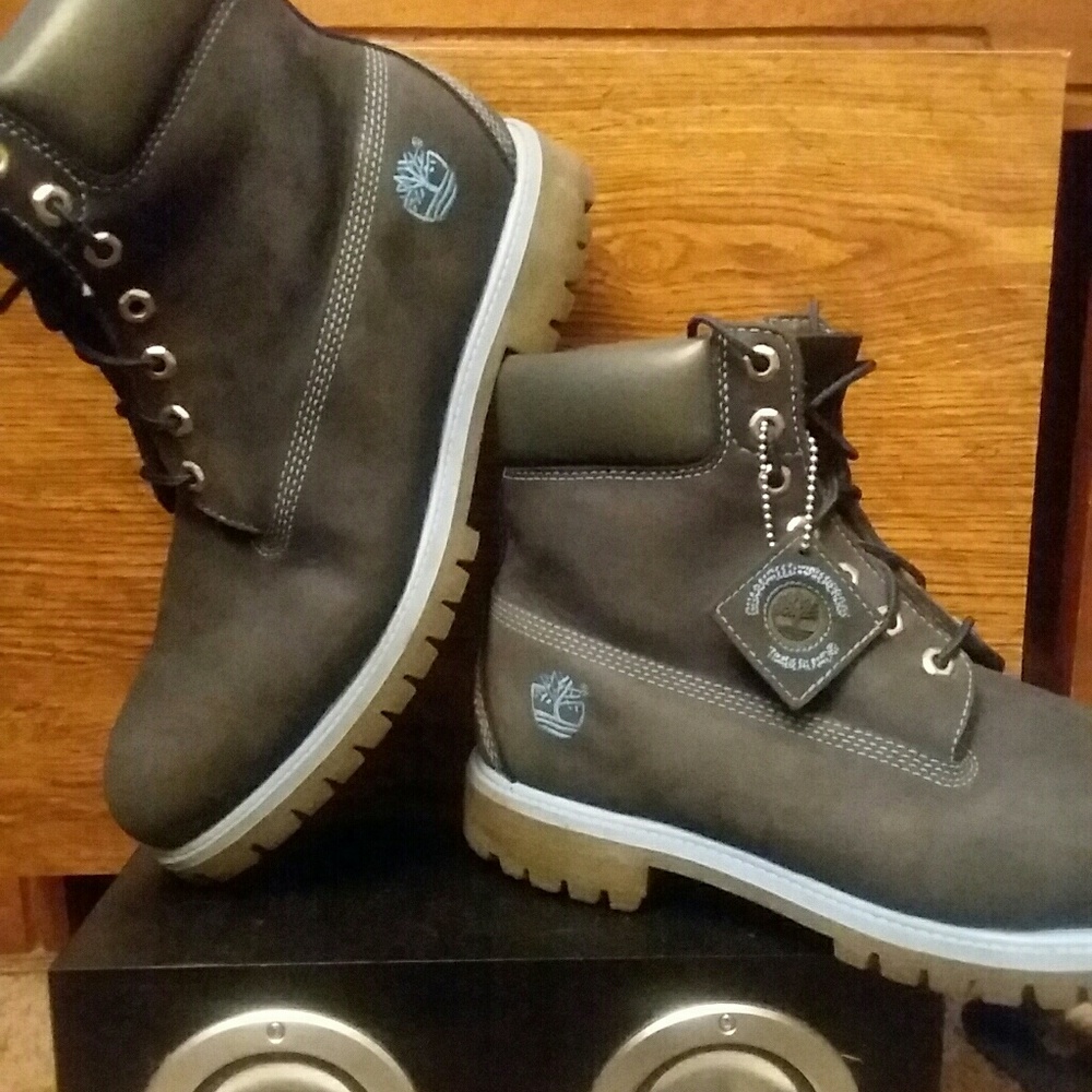 Timberland Boots free 2 day shipping!